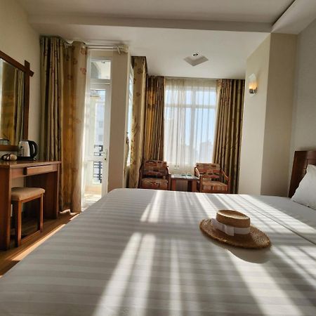 Golden Sea Hotel Nha Trang Esterno foto