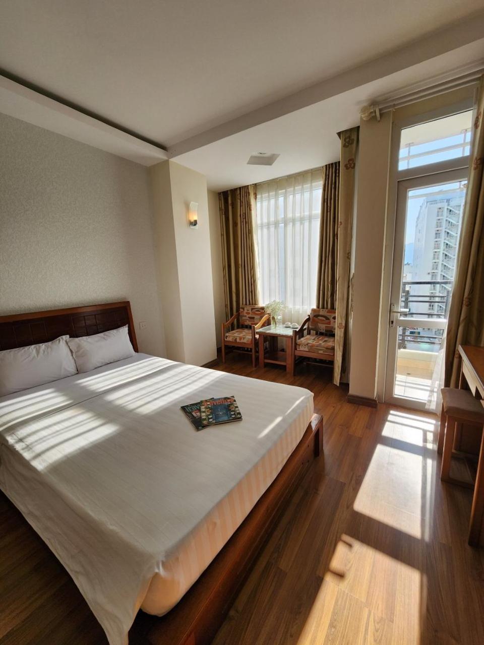 Golden Sea Hotel Nha Trang Esterno foto