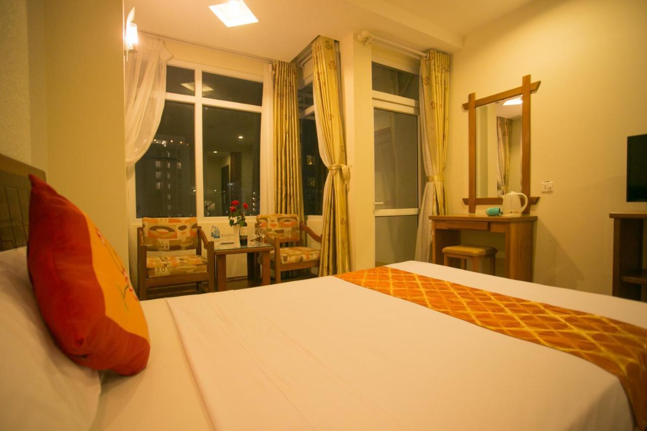 Golden Sea Hotel Nha Trang Esterno foto